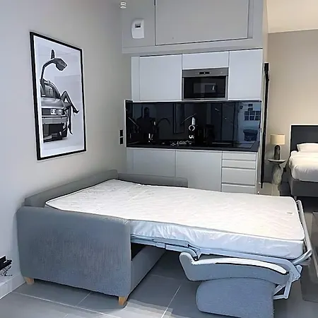 Sublime Center Of Montmartre Hotel 3*