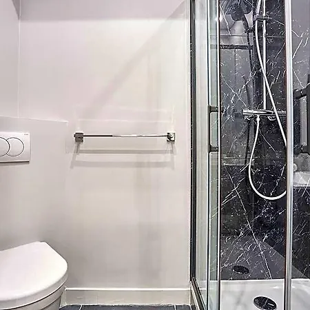 Sublime Center Of Montmartre Hotel Paris